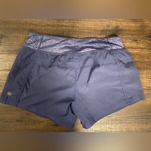 Lululemon size 6 shorts